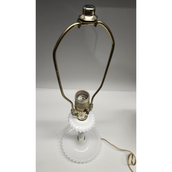 Hobnail Milk Glass Mid-Century Vintage Tiered Lamp, Tested & Works - Picture 6 of 11